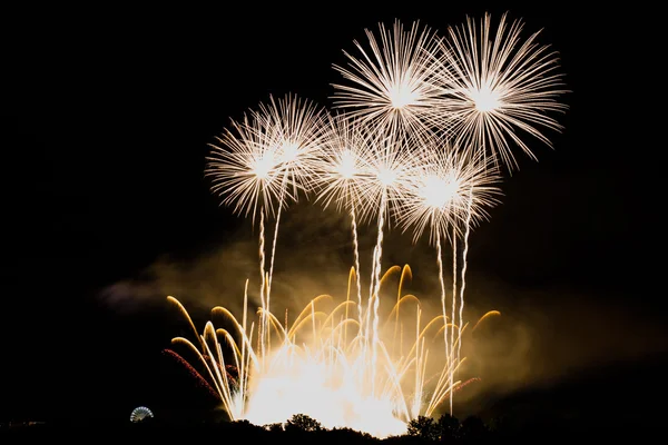 Huge Golden Fireworks — Stock Photo, Image