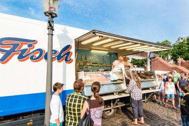 balıkçı limanı Hamburg, Almanya tarafından eski balık Market