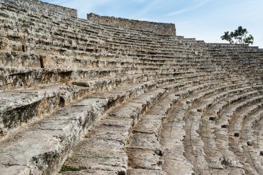 Adımları, Pamukkale, Türkiye'de antik amphi tiyatro