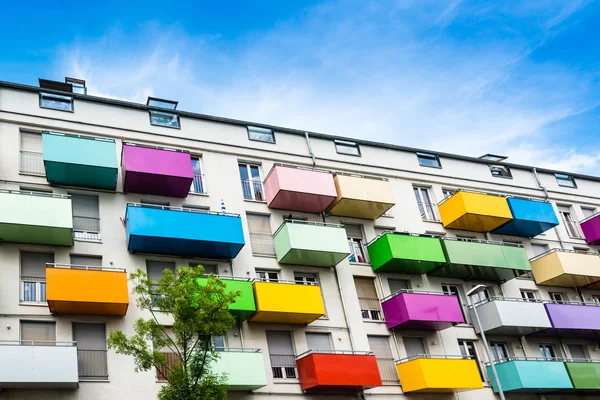 Kolorowe balkony — Zdjęcie stockowe