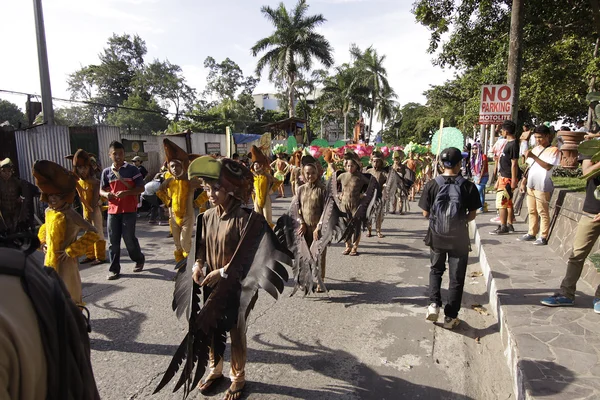 Buglasan Festival 2014 Desfile de dança cultural — Fotografia de Stock