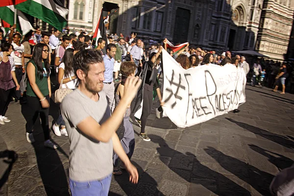 Protesta anti-israelí para poner fin a Gaza — Foto de Stock