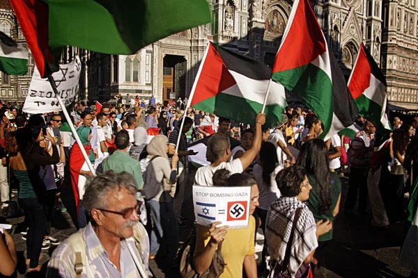 Protesta anti-israelí para poner fin a Gaza — Foto de Stock