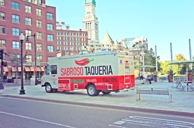 Sabroso Taqueria Food Truck clipart