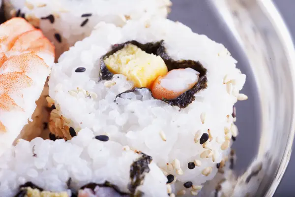 Sushi roll em close-up — Fotografia de Stock