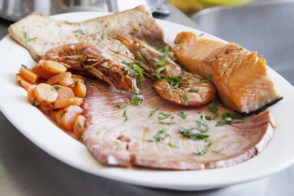 Fisch und Meeresfrüchte — Stockfoto