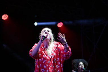 23 Temmuz 2021 - Margherita Vicario 2021 Goa-Boa Festivali için İtalya 'nın Cenova kentindeki Porto Antico' da Arena del Mare 'de canlı performans sergiliyor.