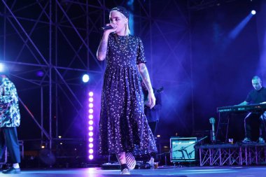 2 Eylül 2021 - İtalyan grup Coma Cose, 2021 Goa-Boa Festivali için Cenova, İtalya 'daki Arena del Mare di Porto Antico' da canlı performans sergiliyor.