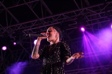 2 Eylül 2021 - İtalyan grup Coma Cose, 2021 Goa-Boa Festivali için Cenova, İtalya 'daki Arena del Mare di Porto Antico' da canlı performans sergiliyor.