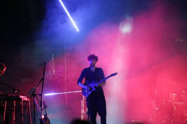 4 Eylül 2021 - Alman müzisyen Apparat grubuyla birlikte Cenova, İtalya 'da Arena del Mare di Porto Antico' daki Balena Festivali 'nde canlı performans sergiliyor.