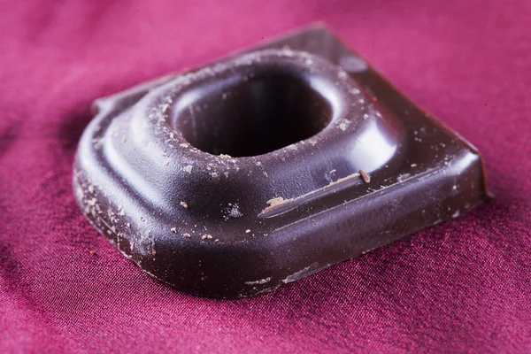 Chocolat sur tissu rouge — Photo