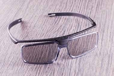 Plastik siyah tonları