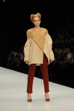 Toplama: Anastasia Ilina