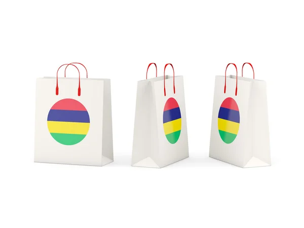 Vlag van mauritius op shopping tassen — Stockfoto