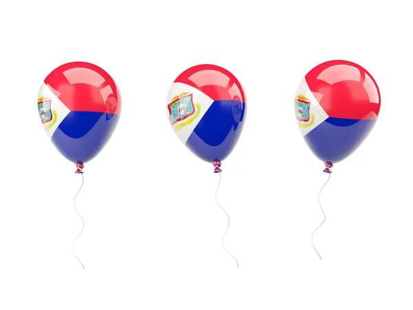 Hőlégballonok, sint maarten zászlaja — Stock Fotó
