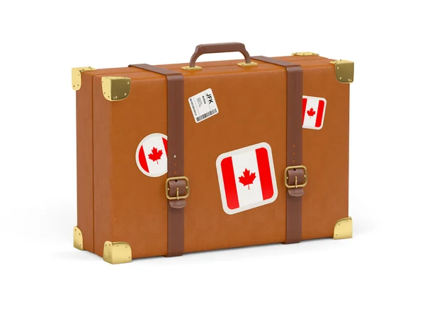 Чемодан с флагом Канады — стоковое фото