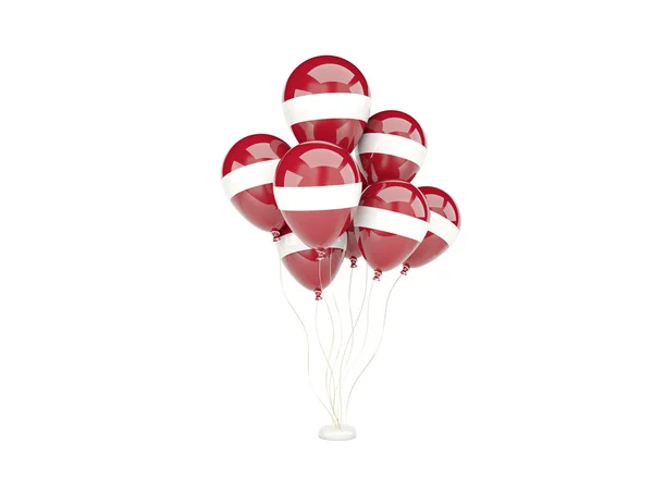 Ballons volants avec drapeau de latvia — Photo