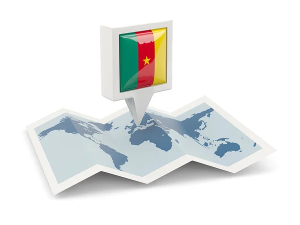 Spilla quadrata con bandiera del Camerun sulla mappa — Foto Stock