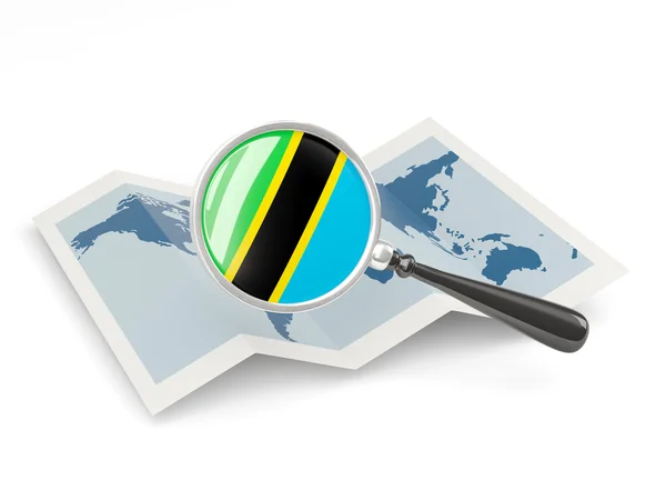 Magnificada bandera de tanzania con mapa — Foto de Stock
