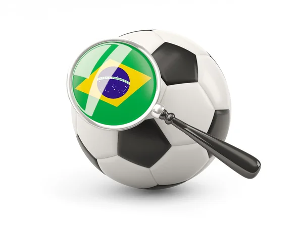 Calcio con bandiera ingrandita del Brasile — Foto Stock