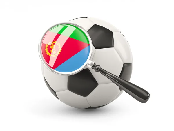 Fútbol con bandera magnificada de eritrea — Foto de Stock