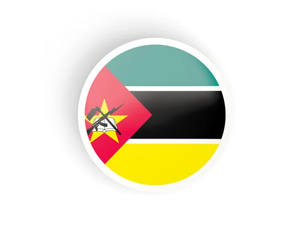 Round sticker with flag of mozambique — Stock Photo, Image