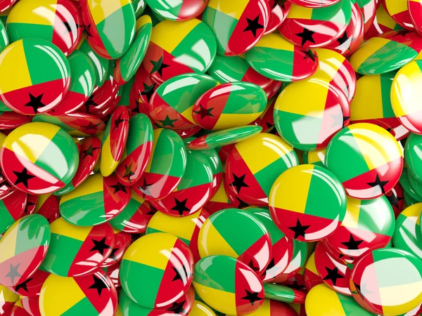 Fundo com pinos redondos com bandeira de guiné bissau — Fotografia de Stock