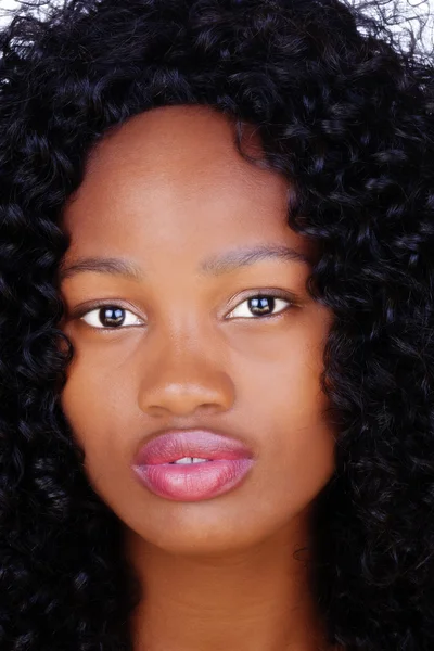 Fechar Retrato Atraente Africano Americano Adolescente Mulher — Fotografia de Stock