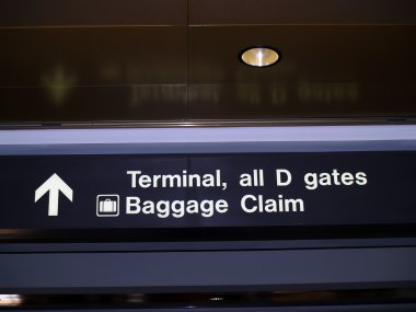 Terminal ve Bagaj talep işareti Havaalanı'nda