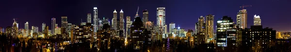 Calgary bei Nacht canada — Stockfoto