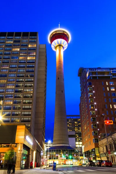 Calgary in der Nacht — Stockfoto