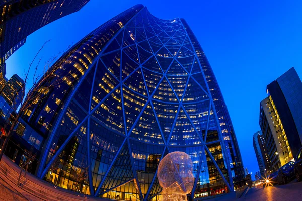 De toren van de boog in Calgary, Alberta Canada. — Stockfoto