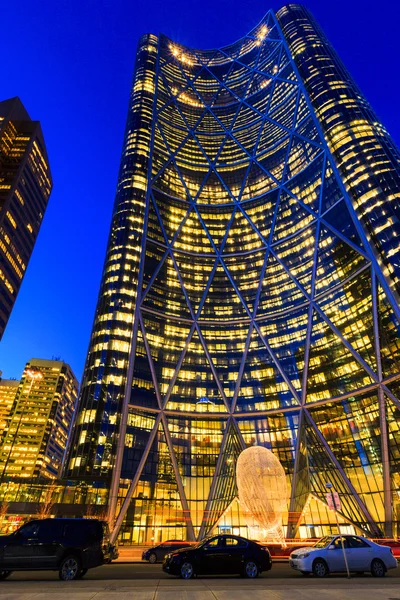 De toren van de boog in Calgary, Alberta Canada. — Stockfoto