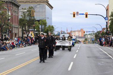 Victoria günü yürüyüşü