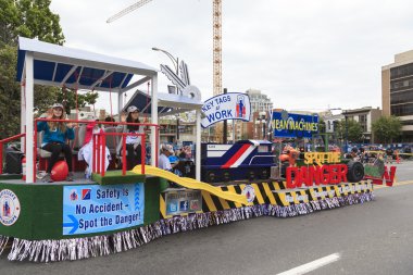 Victoria'nın en büyük geçit töreni,