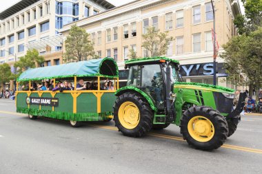 Victoria'nın en büyük geçit töreni,