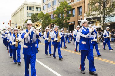 Yürüyüş Yasakları Geçit Töreni'nde