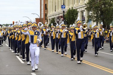 Geçit Töreni'nde Yürüyüş Yasakları 