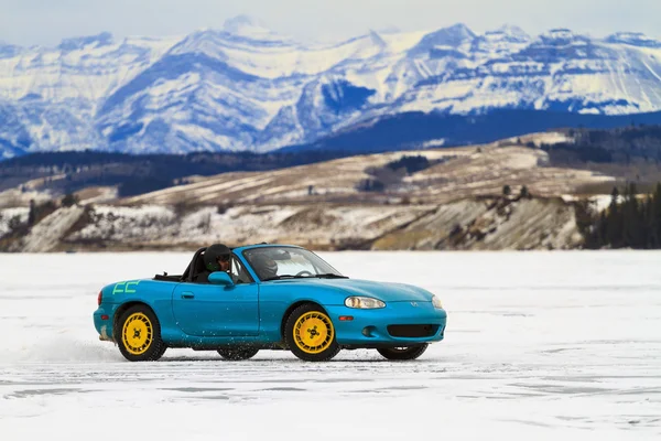 Auto da corsa su ghiaccio — Foto Stock