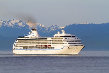 Victoria, cruise gemi