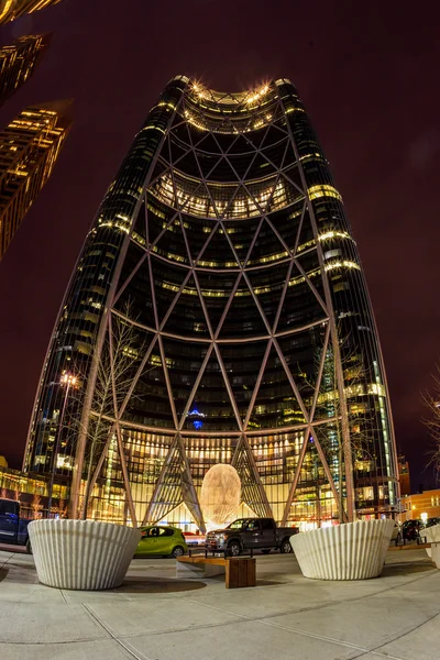 Den unika Bow tornet i Calgary — Stockfoto