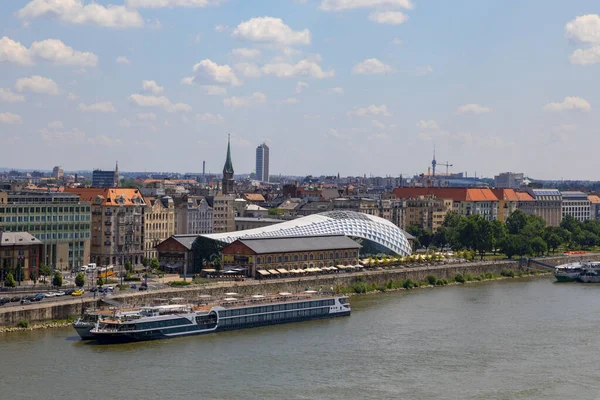Danube Riverbudapest Hungary 2018 Cruise Ships Danube River Budapest — Stock Photo, Image