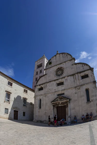 Zadar Croatia Sept 2019 People Square Zadar Established Medieval Times — Stock Photo, Image