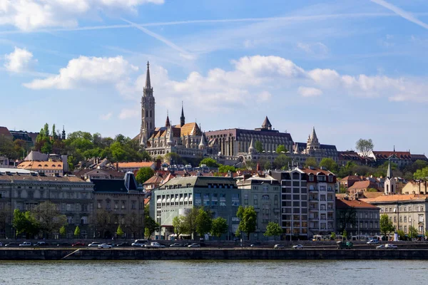 Budapeşte Macaristan Daki Chaine Köprüsü Nün Bulunduğu Kalenin Tepesindeki Macar — Stok fotoğraf