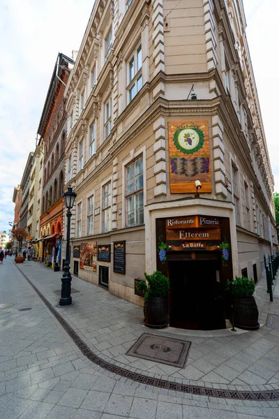 Hongrie Budapest Mai 2020 Des Gens Marchent Dans Centre Ville — Photo