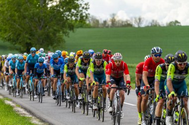 Macaristan 5. 12, 2021: Birinci aşama süresince Siofok ve Kaposvar arasında yolculuk. 