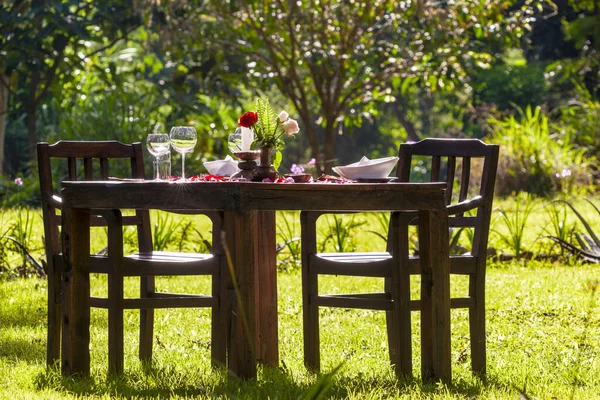 Sillas Sillas Vacías Terraza Del Jardín — Foto de Stock