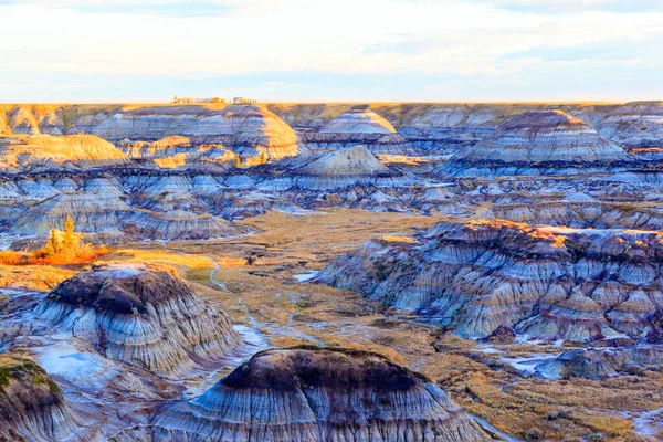 Sunrise Drumheller Badlands Dinosaur Provincial Park Alberta Rich Deposits Fossils — Stock Photo, Image