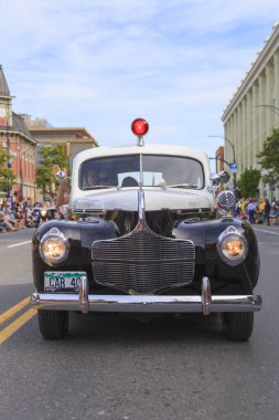 Victoria Canada - 22 Mayıs 17: Victoria 'nın en büyük geçit töreni ve Kanada ve ABD' den 100.000 'den fazla insan.