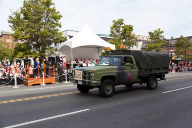 Victoria Canada - 22 Mayıs 17: Victoria 'nın en büyük geçit töreni ve Kanada ve ABD' den 100.000 'den fazla insan.